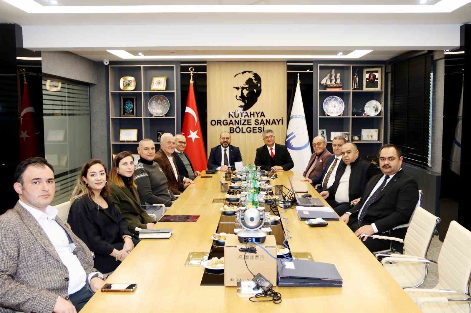 kutahyada-sanayi-ve-universite-guclerini-birlestirdi-Qnqu9Z3a.jpg