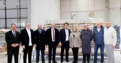 KUTSO Yönetim Kurulu’ndan Kütahya OSB yatırımcısına ziyaret KUTSO Yönetim Kurulu’ndan Kütahya OSB yatırımcısına ziyaret