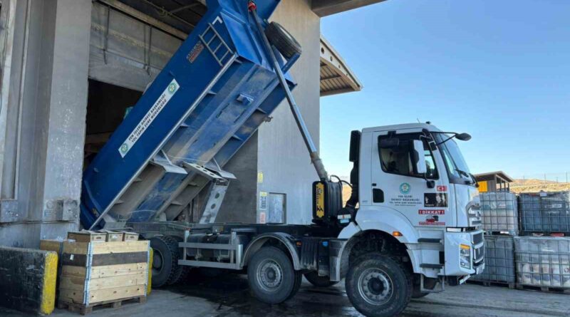 Manisa’da 15 ton atık ilaç doğaya karışmadan imha edildi