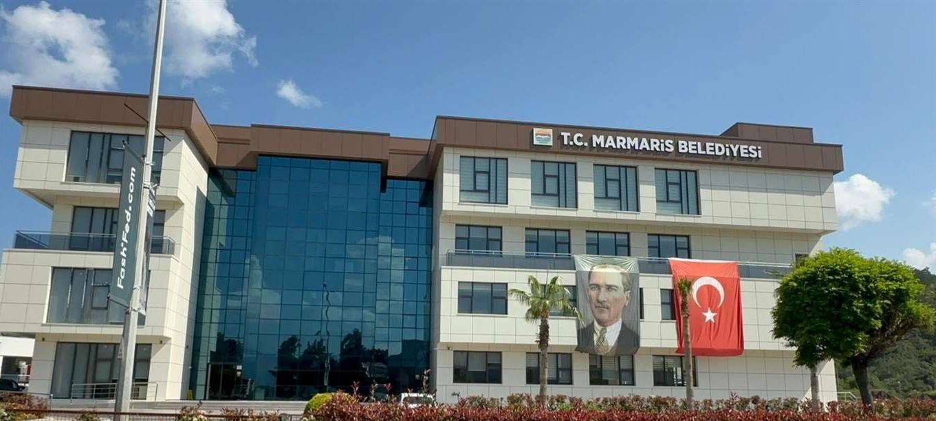 marmaris-belediyesi-personel-asnin-veteriner-hekim-aliminda-mulakat-icin-geldi-kapida-kaldi-fHaUpcBV.jpg