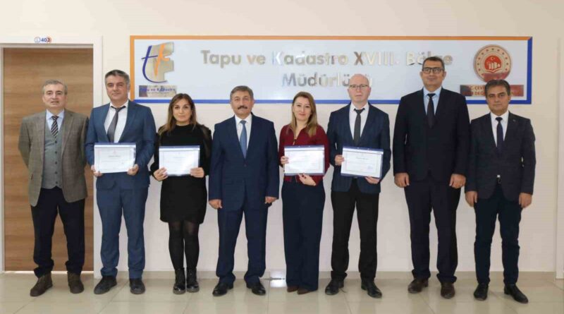 Memurun dikkati 20 milyonluk dolandırıcılığı engelledi Memurun dikkati 20 milyonluk dolandırıcılığı engelledi