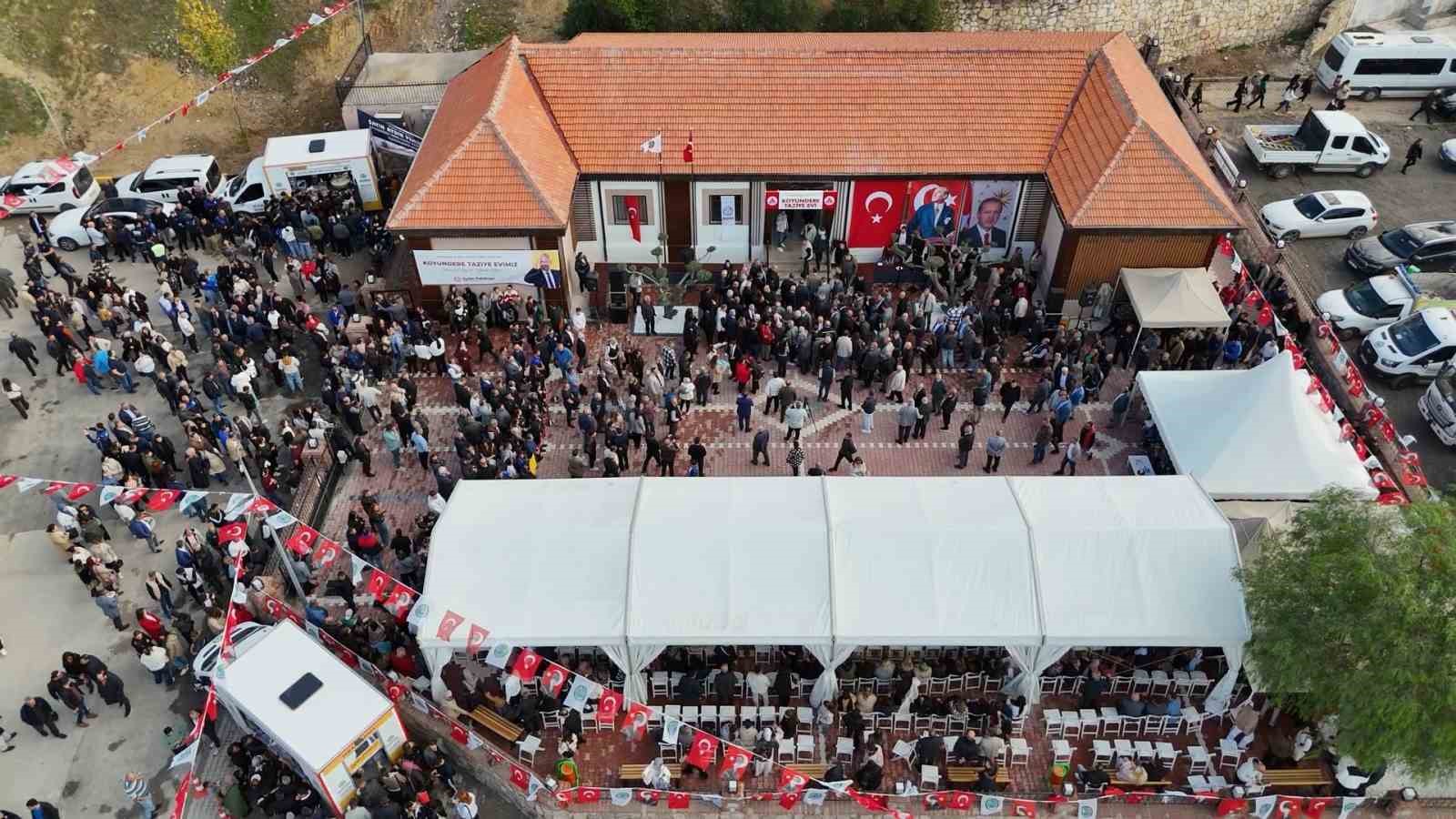 menemende-koyundere-taziye-evi-hizmete-acildi-A9Dc4xMx.jpg