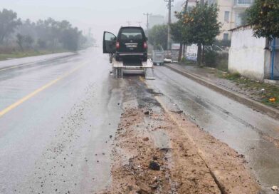 Milas’ta bozuk yollar hayatı olumsuz etkiliyor Milas’ta bozuk yollar hayatı olumsuz etkiliyor