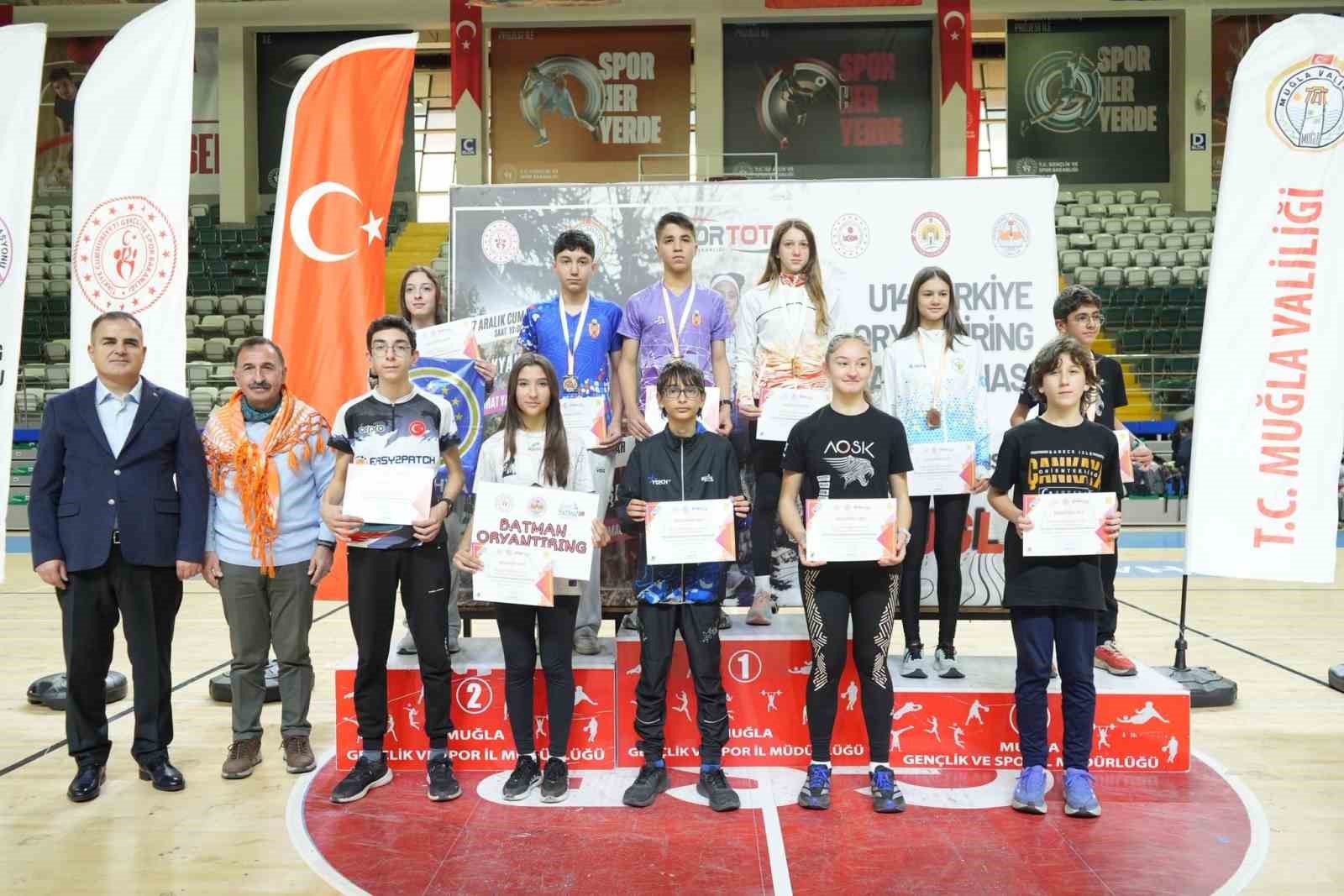 muglada-oryantiringde-genc-yildizlar-kupalarina-kavustu-zEO4d6pV.jpg