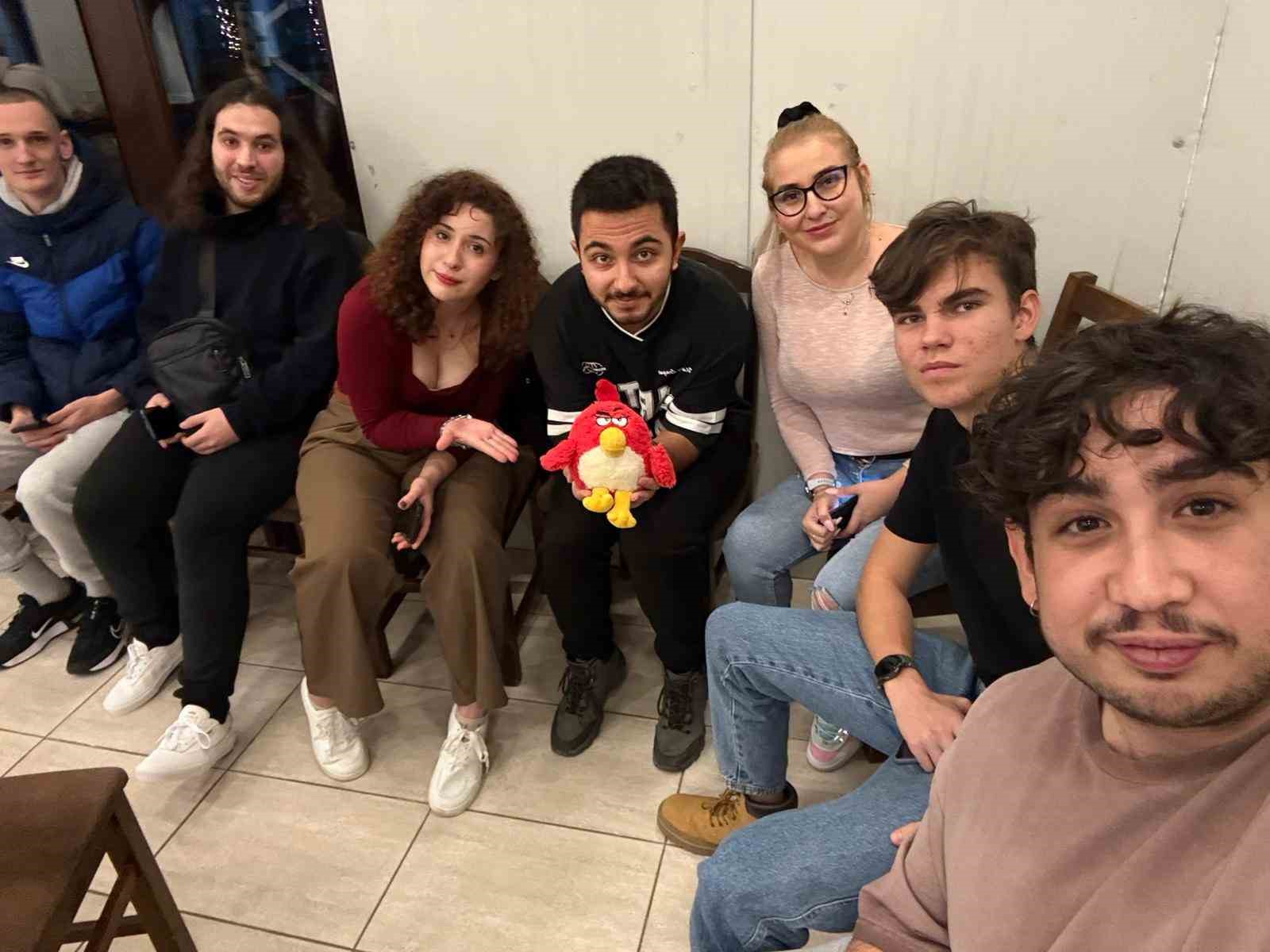 muglali-gencler-bulgaristanta-avrupa-birligi-projesine-katildi-8MZaCilV.jpg