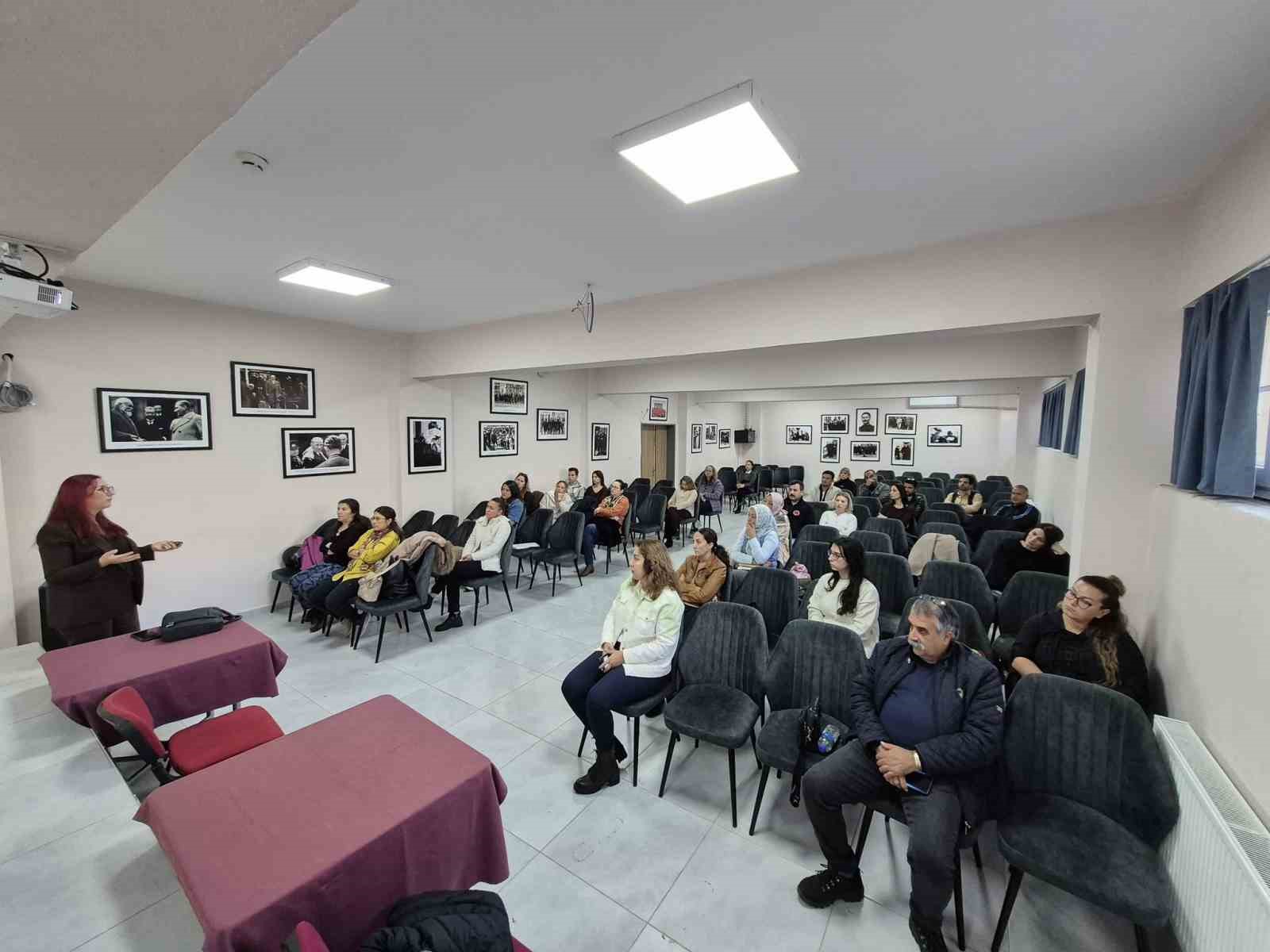 ogretmenlere-yonelik-diyabet-farkindalik-egitimi-basariyla-tamamlandi-DLTw2dMK.jpg