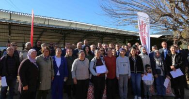 Ortaca’da ‘Süt Sığırcılığı Sağım Hijyeni ve Sanitasyon Sertifikaları’ dağıtıldı Ortaca’da ‘Süt Sığırcılığı Sağım Hijyeni ve Sanitasyon Sertifikaları’ dağıtıldı