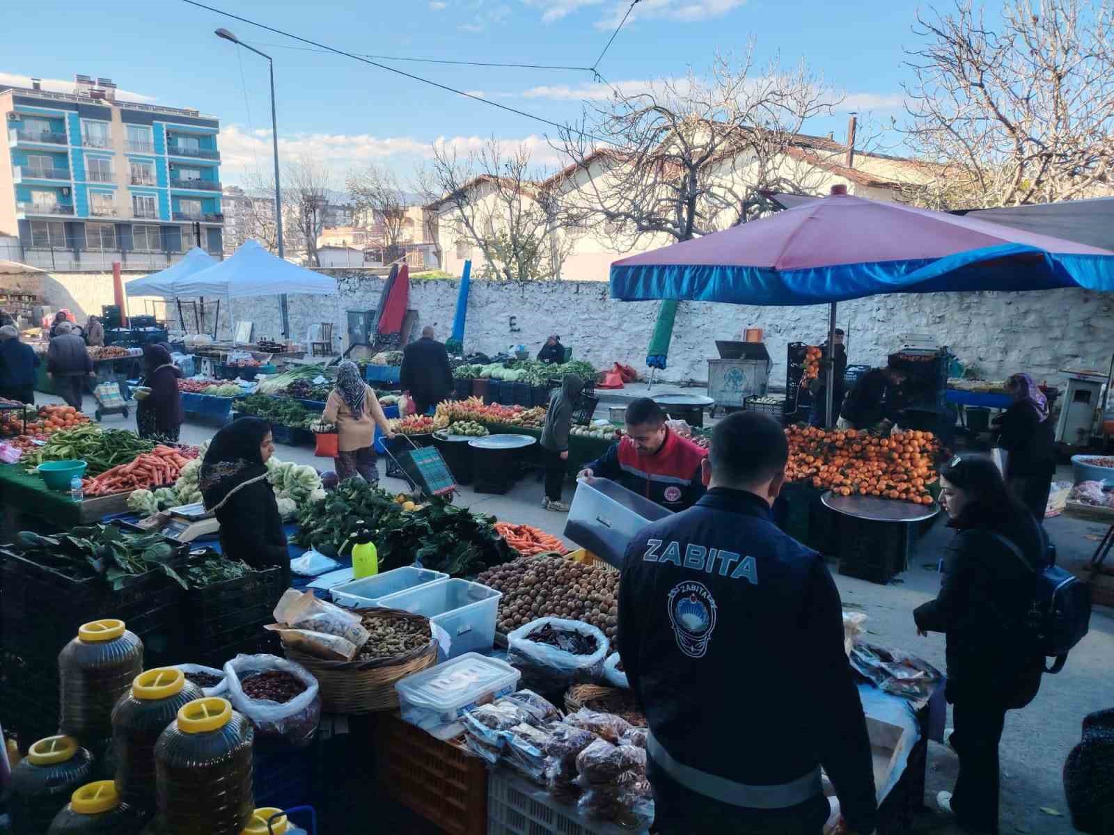 ortaklar-semt-pazarinda-gida-denetimi-NAO4pR7r.jpg