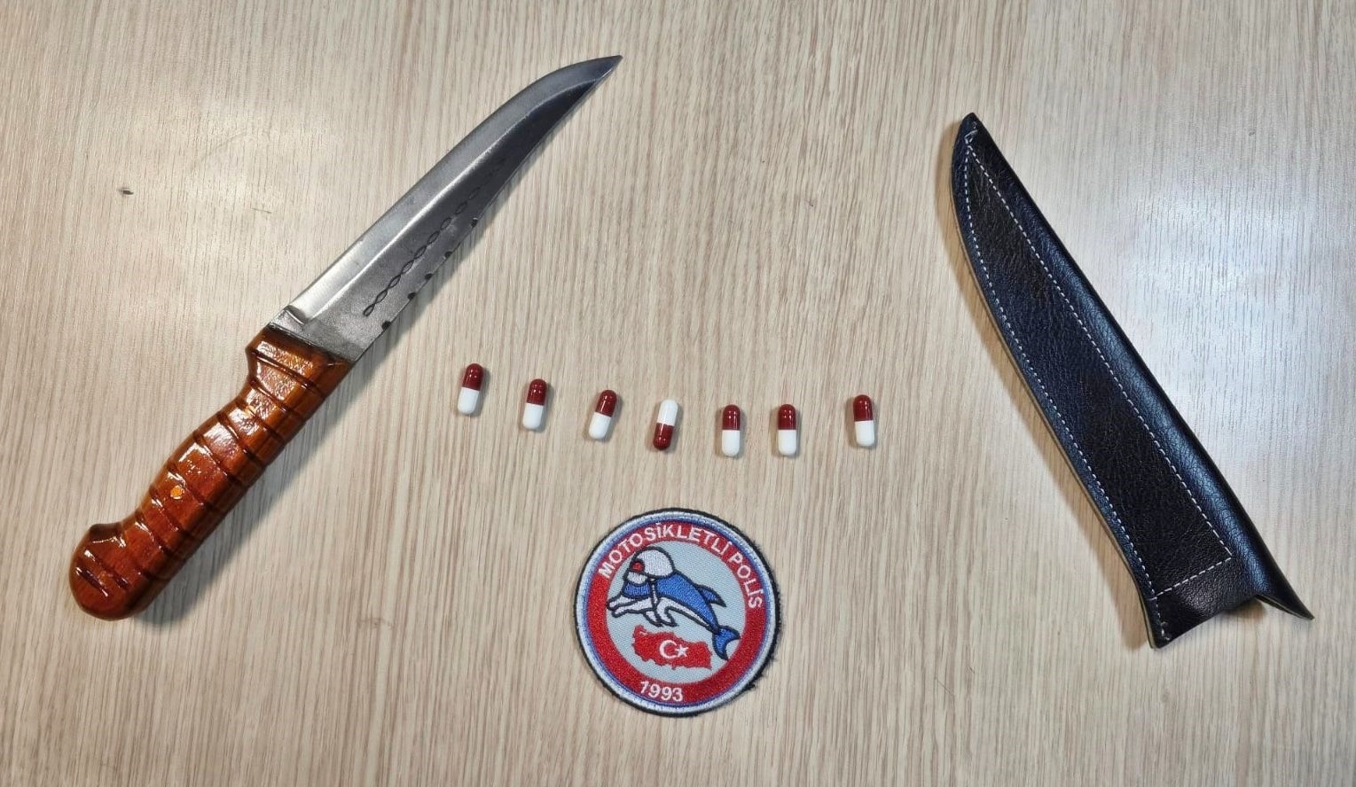 polis-9-bin-217-sahsin-kimlik-sorgulamasini-yapti-E5stzdar.jpg