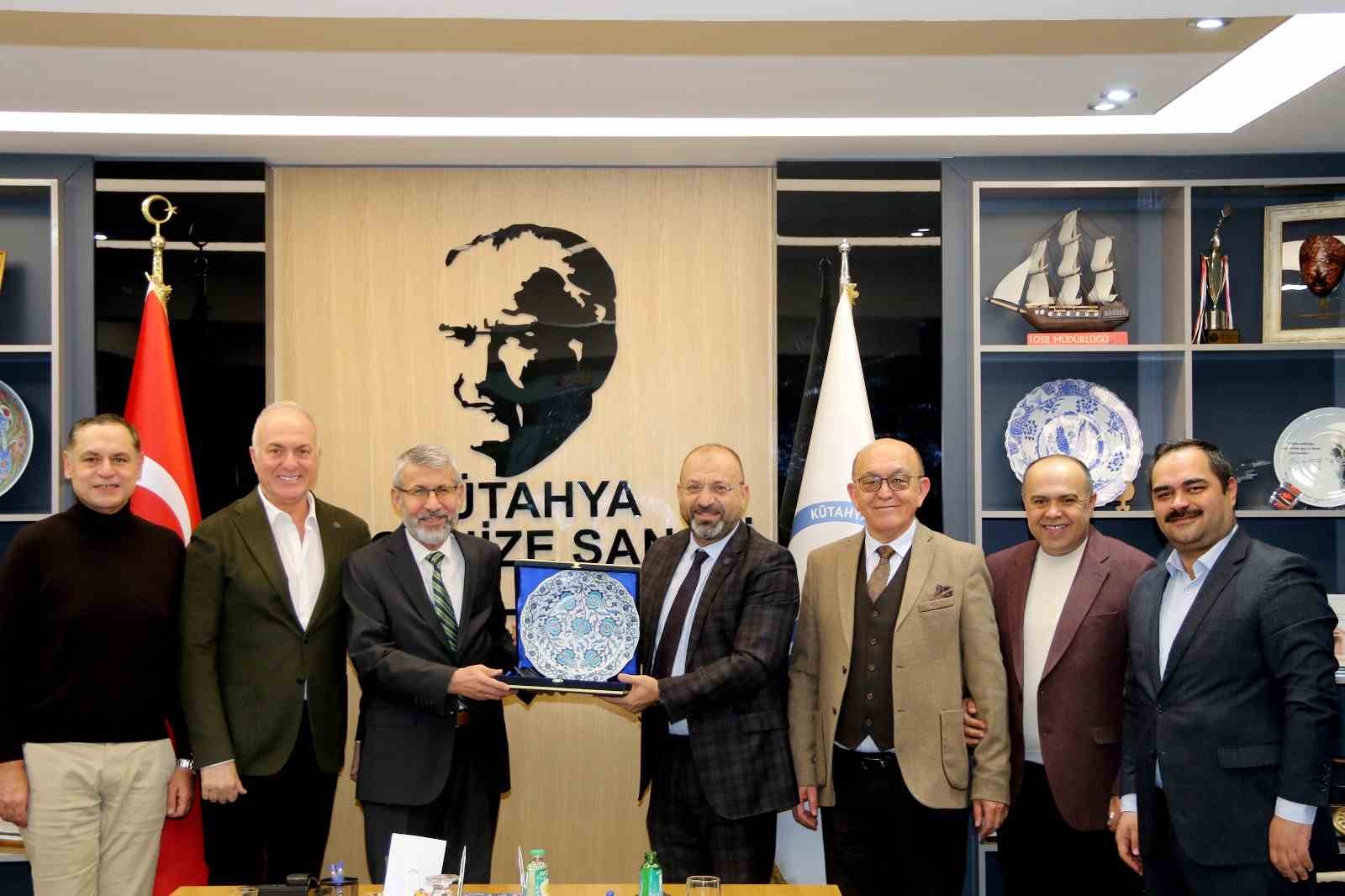 sanayi-ve-teknoloji-il-muduru-albayraktan-kutahya-osb-yonetim-kuruluna-ziyaret-keXrAPfk.jpg
