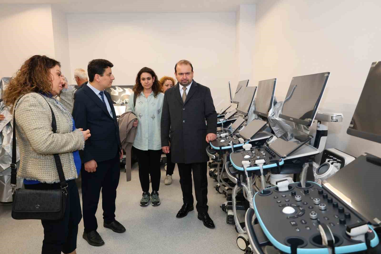 sehir-hastanesinde-son-kontroller-yapildi-lsURPniY.jpg