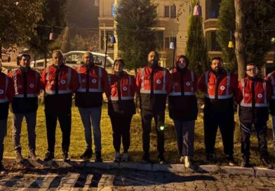 SOSEV’den arama kurtarma ekibine ekipman desteği