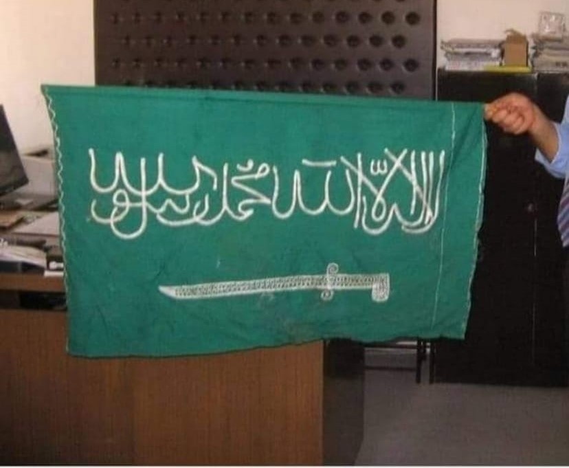 uc-asirlik-kayip-sancak-hurda-cuvallarinin-icinden-cikti-IPhTJN85.jpg