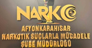 Uyuşturucuyla yakalanan 1 kişi tutuklandı Uyuşturucuyla yakalanan 1 kişi tutuklandı