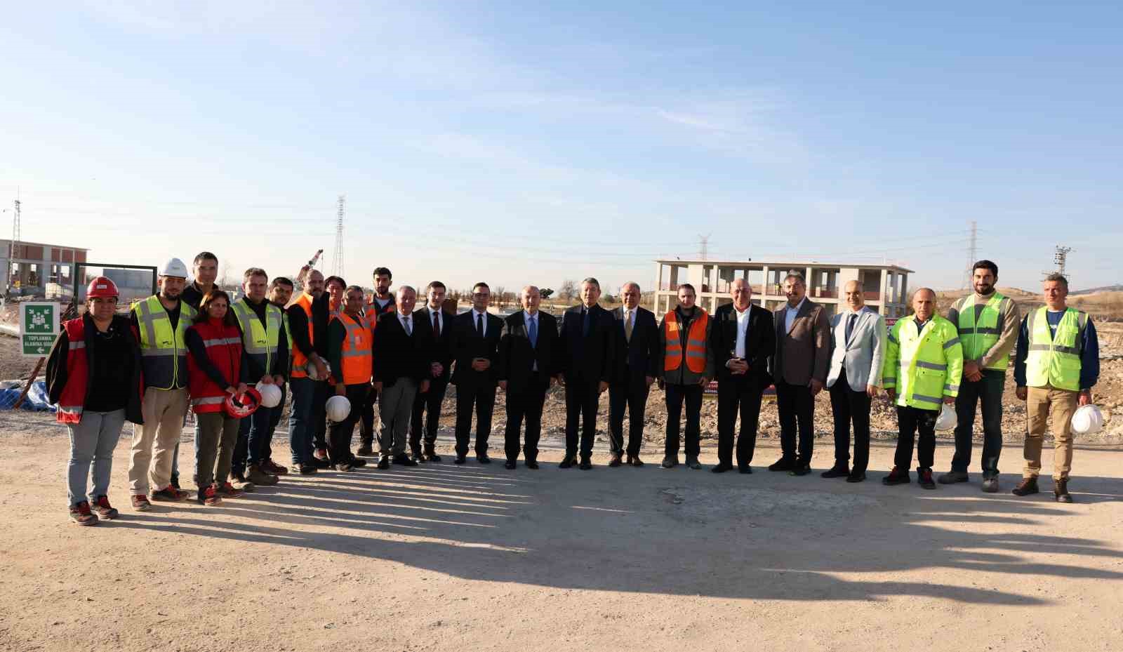vali-coskun-denizli-osbnin-yeni-aritma-tesisi-santiyesini-inceledi-GXuZcOtQ.jpg