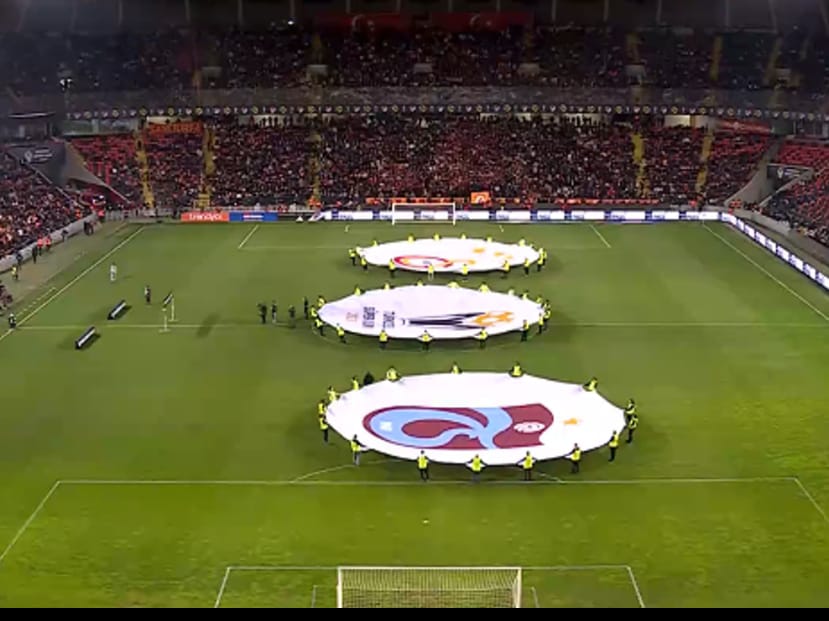 Galatasaray’dan Süper Kupa’da Güç Gösterisi Trabzonspor Karşısında Net Mesaj