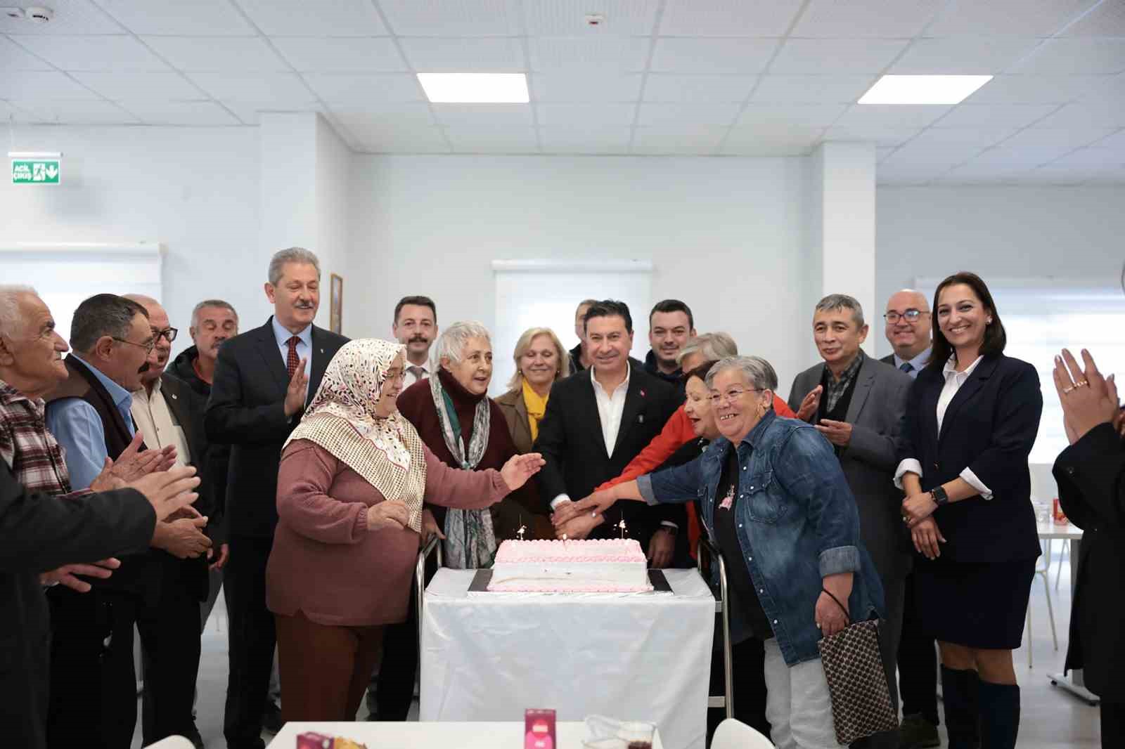 baskan-arastan-yasamevini-mutlu-eden-ziyaret-H4VOxuf9.jpg