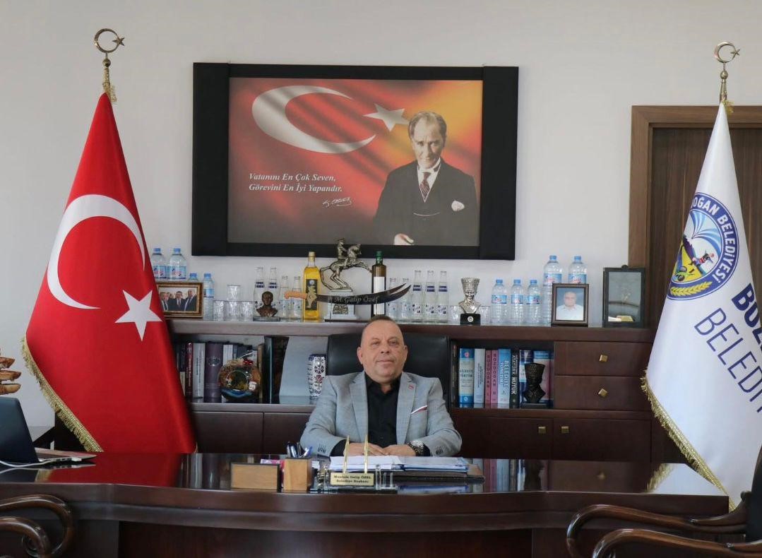 baskan-ozelin-yeni-yil-mesaji-uj2OiyVW.jpg
