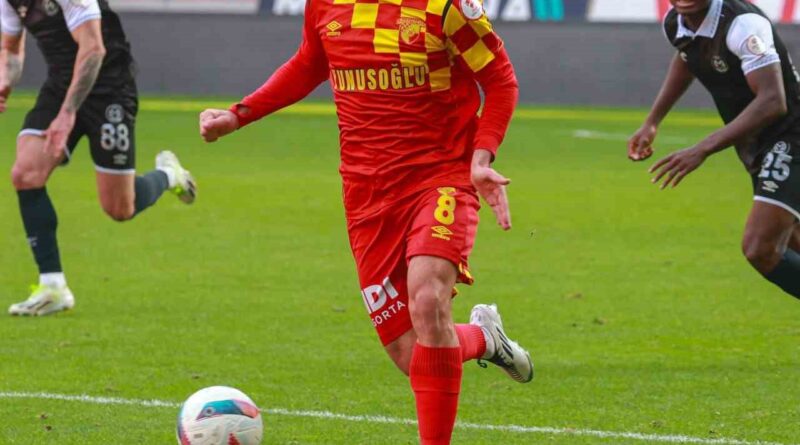 Göztepe’de Ahmed Ildız, Çorum FK’ya transfer oldu