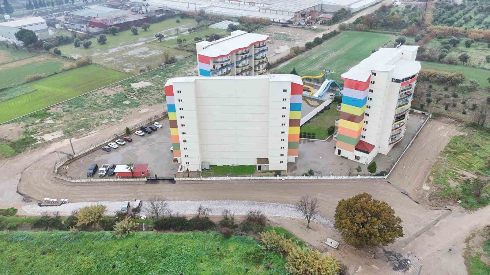 nazilli-belediyesinden-yesil-mahalleye-5-bin-metrekarelik-yol-yatirimi-9B5FtIBr.jpg