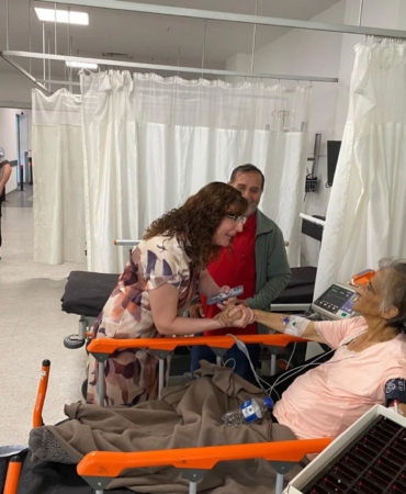 adu-hastanesi-bashekimi-uysal-hastalar-ve-hastane-calisanlari-ile-bayramlasti-J5lnPP7m.jpg
