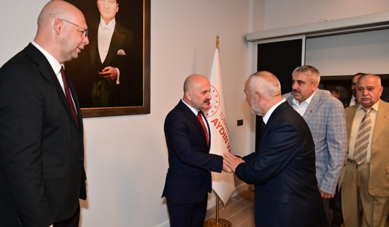 aydin-protokolu-bayramlasti-K5sJ1H6R.jpg