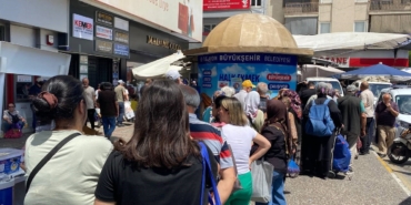 aydinda-bayram-oncesi-halk-ekmek-yogunlugu-tQNKsbL5.jpg