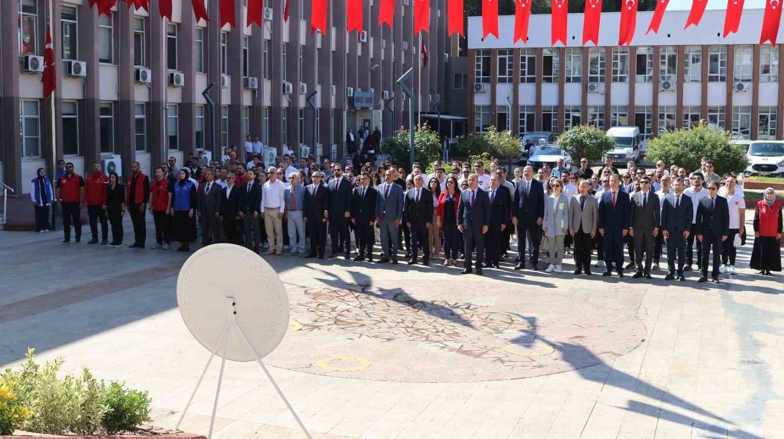 aydinda-genclik-haftasi-celenk-toreniyle-basladi-dTkejHqV.jpg