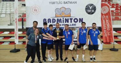 Aydın’ın badmintoncuları namağlup şampiyon oldu