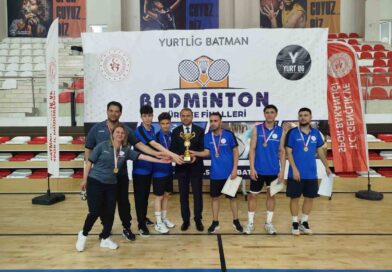 Aydın’ın badmintoncuları namağlup şampiyon oldu