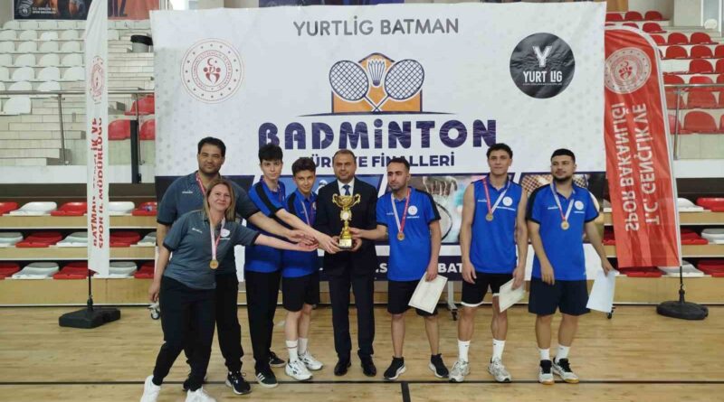 Aydın’ın badmintoncuları namağlup şampiyon oldu