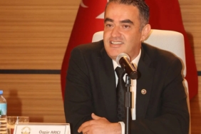 baskan-aricidan-kurban-bayrami-mesaji-GP4TeDTB.jpg