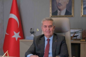 baskan-erol-bayramlar-paylasmanin-gonullere-dokunmanin-en-guzel-vesilesidir-242VV26D.jpg