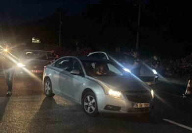 Bodrum girişinde bayram yoğunluğu: Polis ekiplerinden sıkı denetim