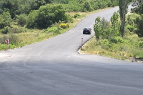 buyuksumbuller-ile-ortakoy-arasindaki-yol-sicak-asfaltla-yenilendi-jdW2j6Tn.jpg