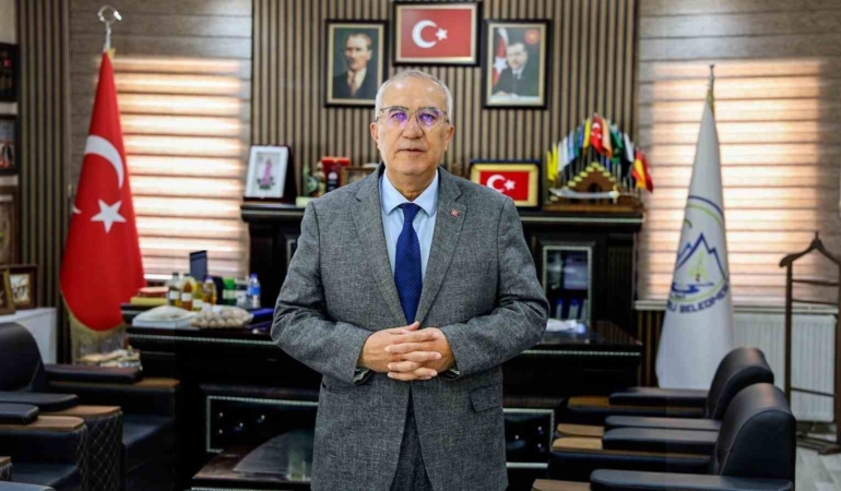 cameli-belediye-baskani-cengiz-arslan-bayram-paylasmakla-guzeldir-lA3Ydmtw.jpg