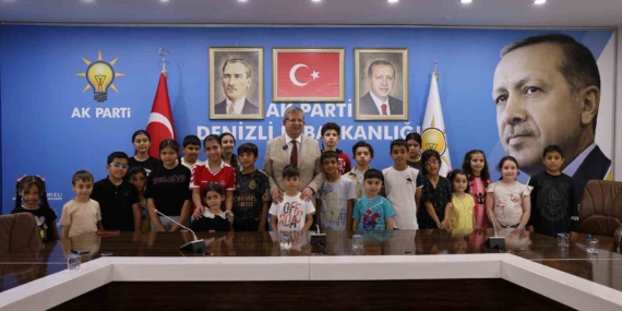 cocuklar-bayram-coskusunu-ak-parti-denizli-il-baskanliginda-yasadi-ljD1aKZ9.jpg