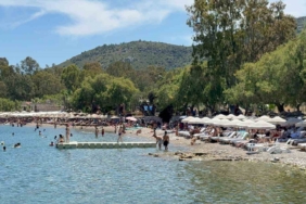 datcada-bayram-tatili-yogunlugu-esnaf-sezona-umutla-basladi-3S7Xa3Au.jpg