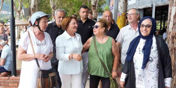 didim-belediyesinden-akbukte-bayramlasma-programi-duzenlendi-jvIPksa3.jpg