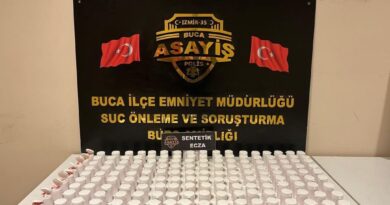 İzmir’de 10 bin 854 sentetik hap ele geçirildi