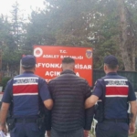 jandarma-cesitli-suclardan-aranan-10-kisiyi-yakaladi-fEYIF83j.jpg
