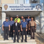 kaymakam-polat-bayram-mesaisindeki-personeli-yalniz-birakmadi-sC9ulunY.jpg