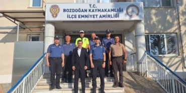 kaymakam-polat-bayram-mesaisindeki-personeli-yalniz-birakmadi-sC9ulunY.jpg