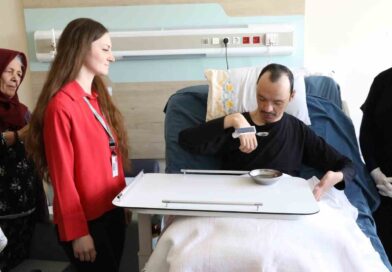 Kütahya’da iş kazası sonrası felç kalan hastaya kişiye özel çözüm