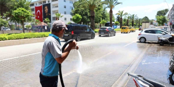 marmaris-belediyesi-bayramda-da-sahada-olacak-1sJF1Jf5.jpg