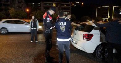Muğla polisinden ’gece operasyonu’ gibi denetim