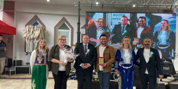 suhutta-hidirellez-kultur-bahar-bayrami-etkinligi-gZjsafe8.jpg