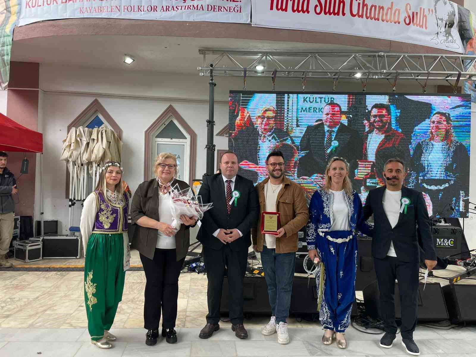 suhutta-hidirellez-kultur-bahar-bayrami-etkinligi-gZjsafe8.jpg