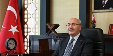 vali-kosger-bayramlar-gonuller-arasinda-muhabbet-kopruleri-kurar-j1D4CUvl.jpg