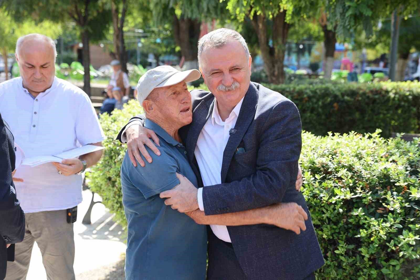 yunusemre-belediyesi-turkiyenin-en-basarili-belediyeleri-arasinda-DSWiaDHS.jpg